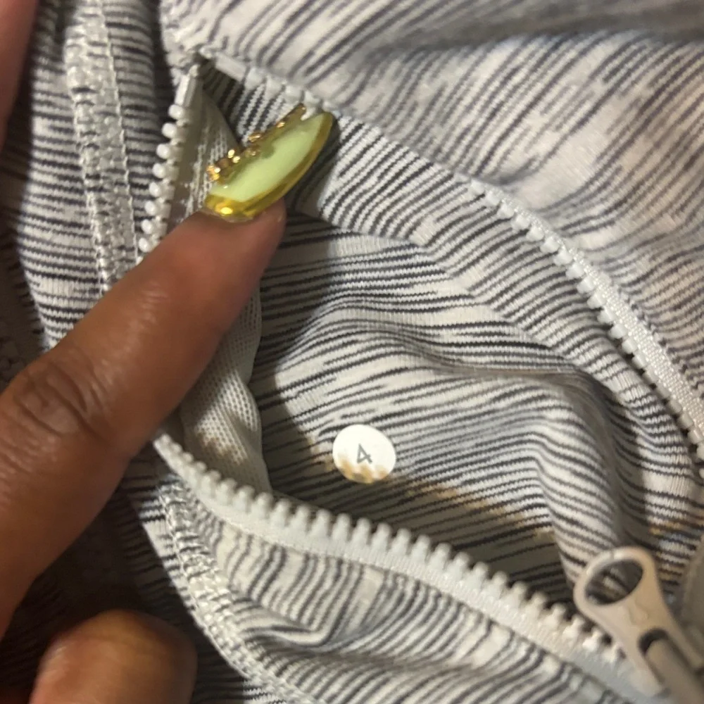 Grey/white Lululemon Define Jacket - Picture 5 of 5